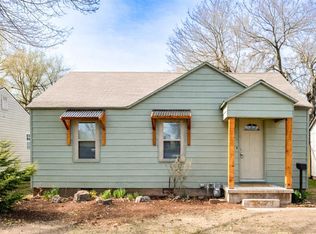 624 S 16th St, Chickasha, OK 73018