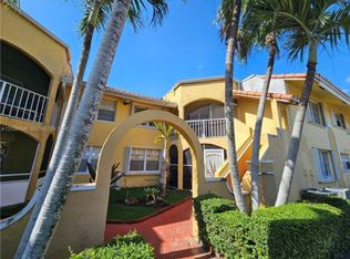 15665 SW 74th Circle Dr APT 12, Miami, FL 33193