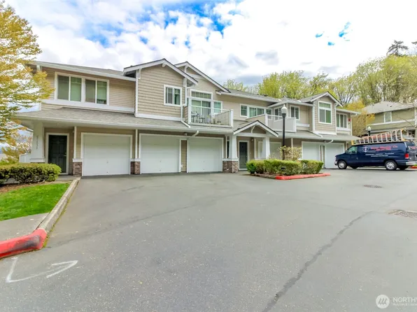 21230 40th Way S #E, SeaTac, WA 98198