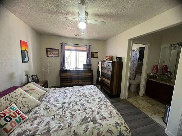 1301 Villa Celaje NE — Photo 10