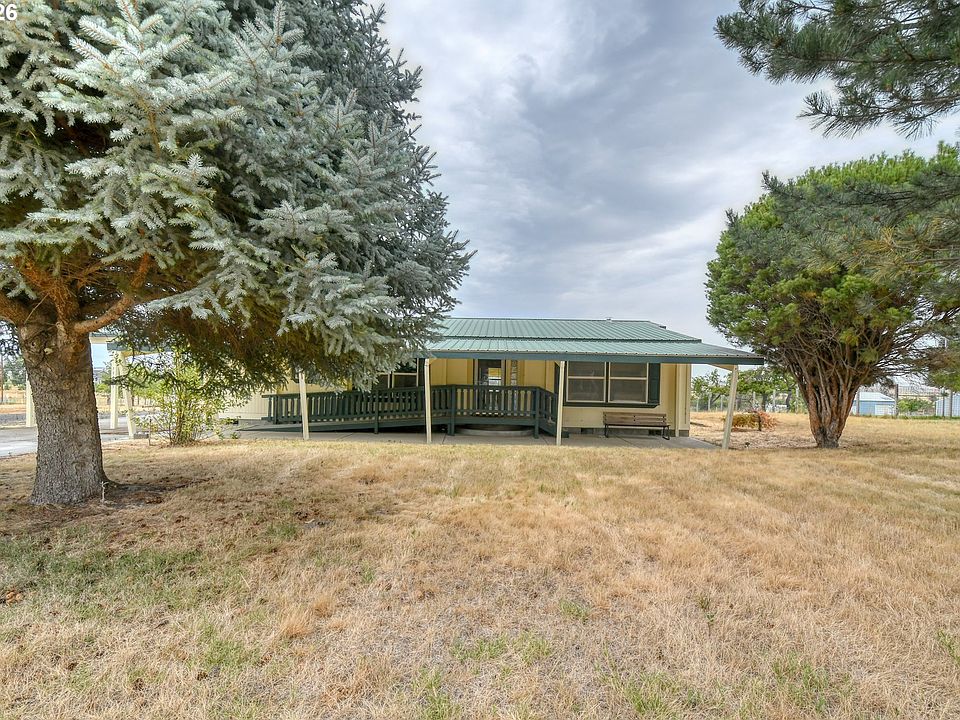 1st image of 75055 W Oregon Ln