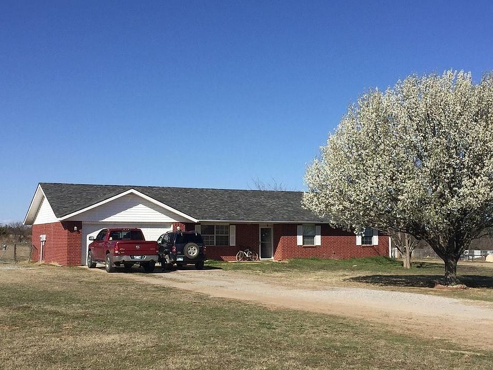 1st image of 43394 Curtis Dr