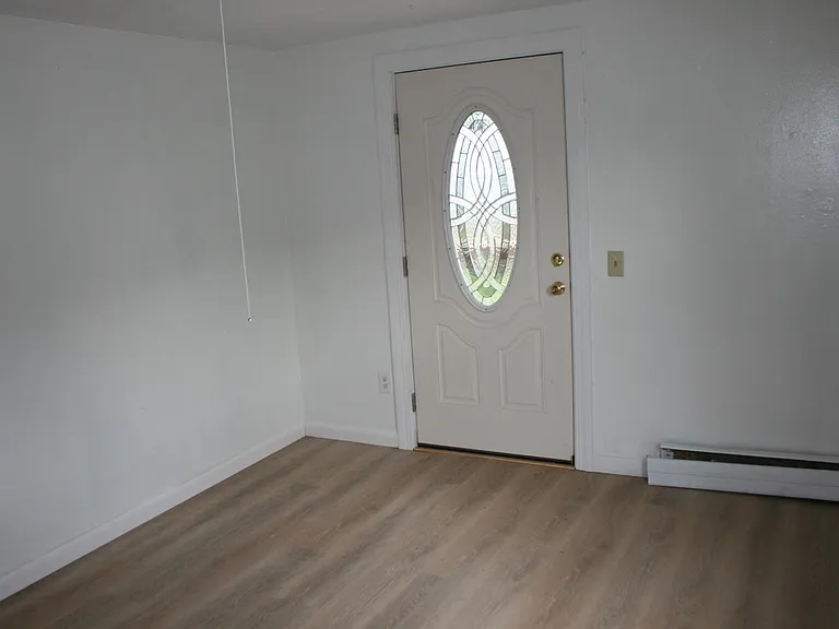 10 Chestnut St — Photo 16