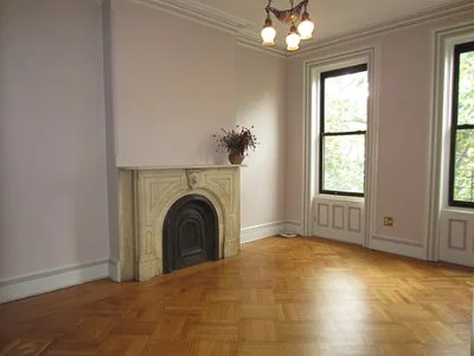 Rented by Aguayo & Huebener Brooklyn | media 14