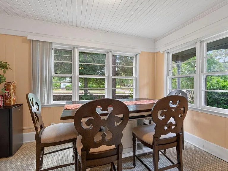 1200 Brunswick Ave — Photo 4