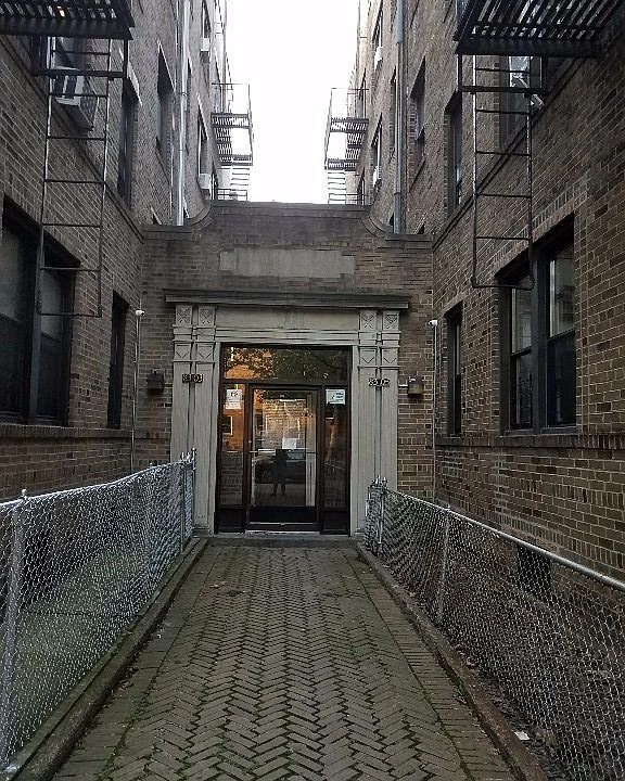 1st image of 8305 34th Ave #4A
