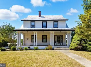 4110 Old Town Rd, Huntingtown, MD 20639