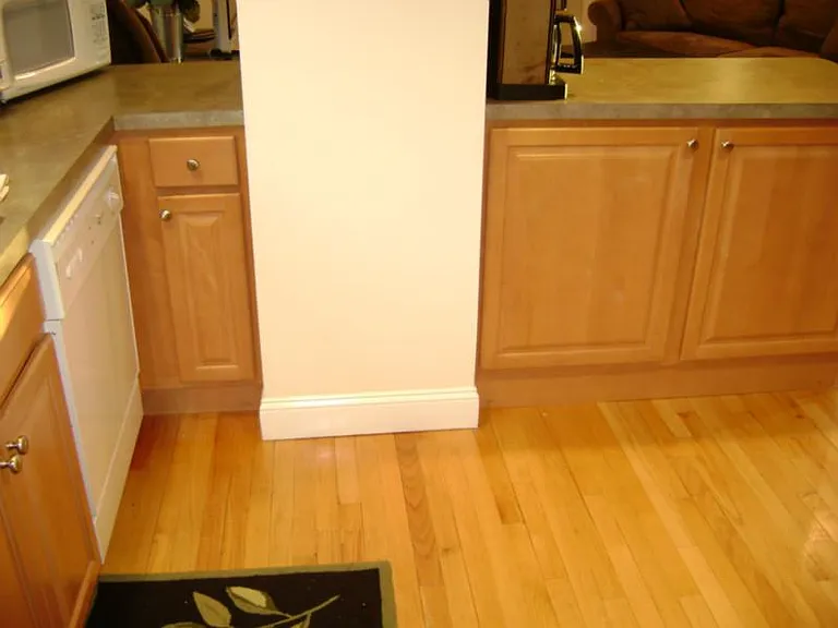 Hillcrest Cir — Photo 10