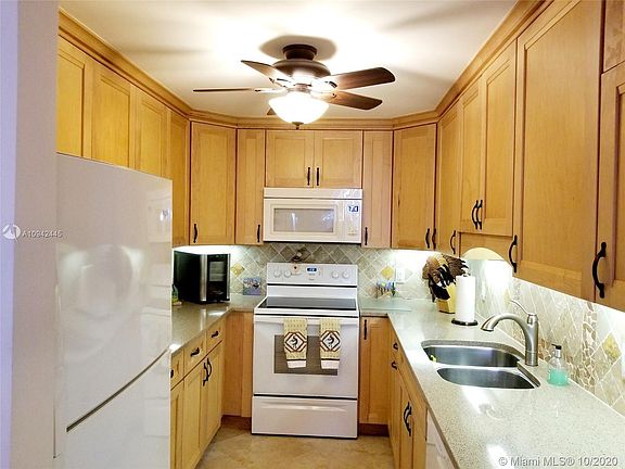 5th image of 125 S Ocean Ave APT 400