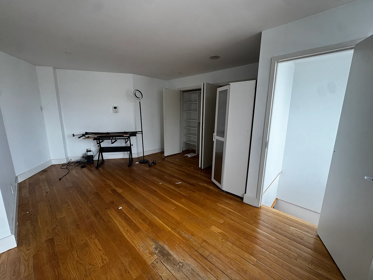 65 Ainslie Street — Photo 3