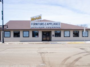 225 N Broadway Ave., Miller, SD 57362