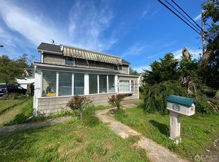 40 Amboy Rd, Matawan, NJ 07747