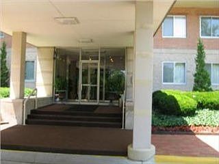 2nd image of 4550 Warwick Blvd APT 103