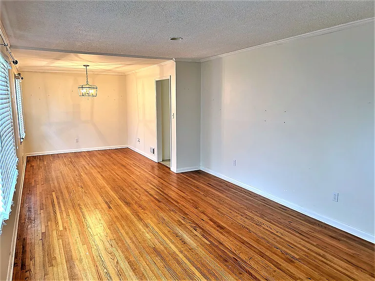 3360 Mountainside Rd — Photo 8