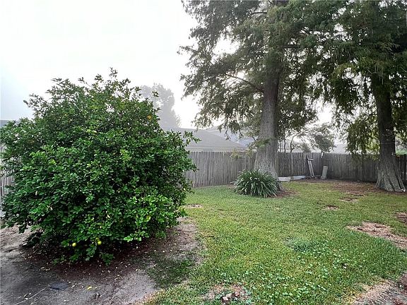 2nd image of 2229 Woodmere Blvd