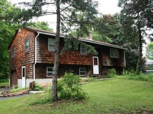 215 Portsmouth Ave, Greenland, NH 03840