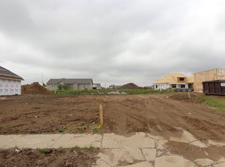420 Gillman Ave, Washington, IL 61571