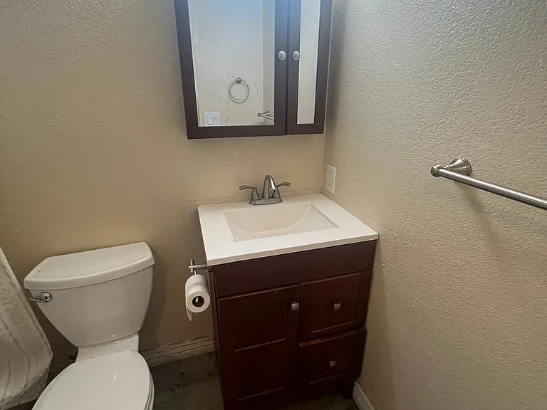 1200 S Riordan Ranch St #54 — Photo 4