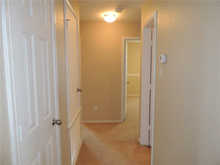 315 Feathergrass Dr — Photo 35
