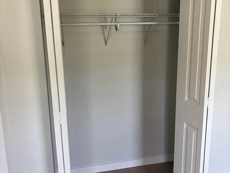 Sandcastle Pines Apartments — Photo 13