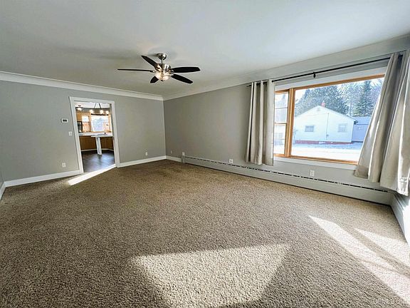 3rd image of 200 Cleveland Ave