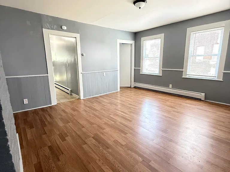 67 Madison St #1 — Photo 3