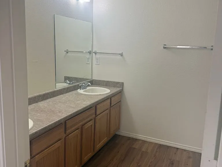 3716 Rancher Loop NE — Photo 12