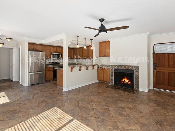 4th image of 4212 48th St APT 1