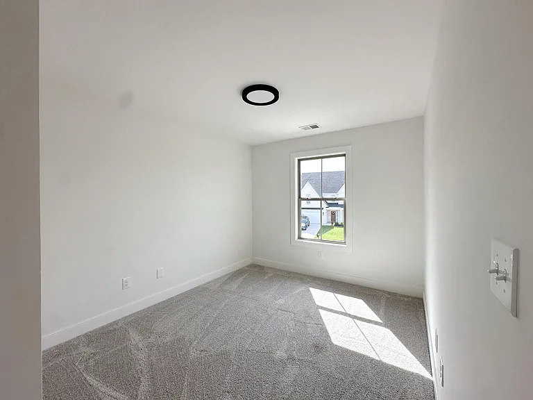 219 Krauss Dr — Photo 17