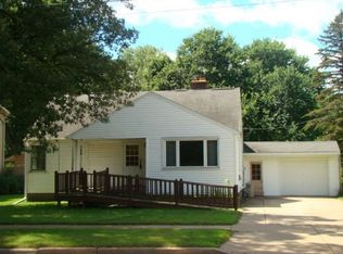 728 Point Basse Ave, Nekoosa, WI 54457