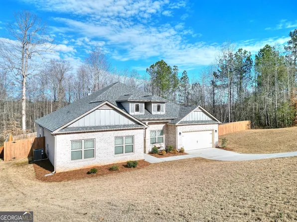 1006 Alcovy River Ct, Loganville, GA 30052