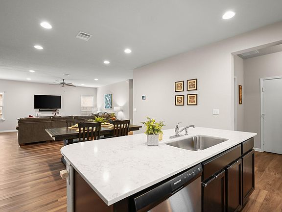 5th image of 4324 Rockbrook Farms Ln