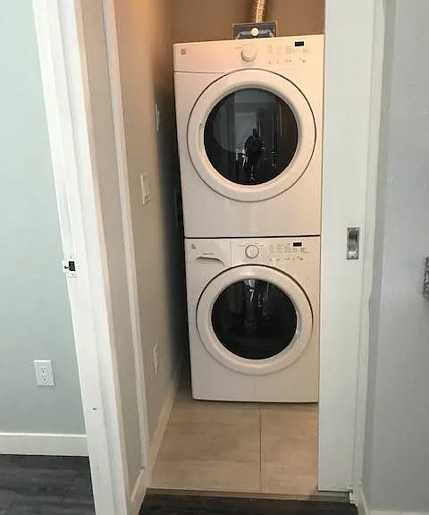 318 Spruce St #1809 — Photo 9
