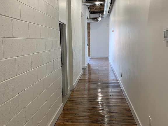 4th image of 240 1st St NE #16