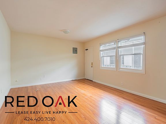 4th image of 615 1/2 N Rossmore Ave #209