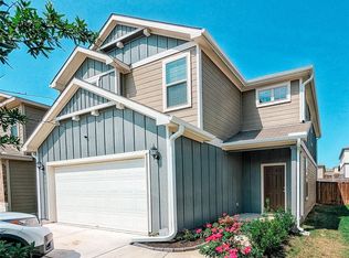 353 Katie Elder Dr, Jarrell, TX 76537
