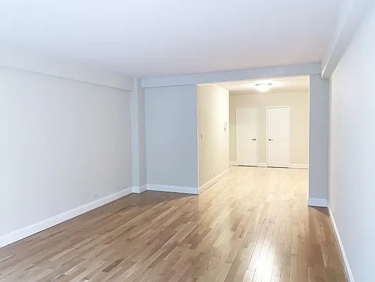 Rented by Stonehenge NYC LLC | media 3