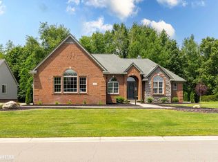 4526 Ava Ln, Clarkston, MI 48348