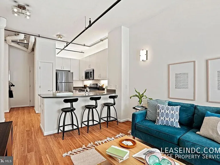 1300 N St NW #106 — Photo 3