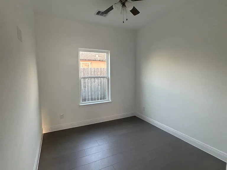 8001 Buchanan St #B — Photo 5