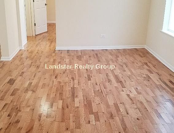 3rd image of 6207 N Ravenswood Ave #2
