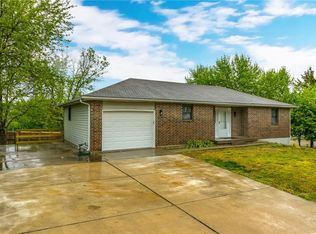 10630 Oak Trafficway, Kansas City, MO 64155