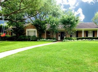 5917 Green Tree Rd, Houston, TX 77057