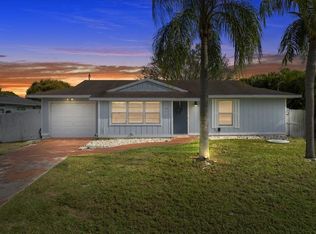 121 NW Doreen St, Port St Lucie, FL 34983
