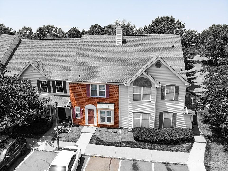 1st image of 18 Keith Ct