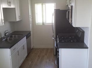 17801 Crenshaw Blvd APT 4, Torrance, CA 90504