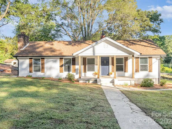 1502 Collinston Dr, Gastonia, NC 28052