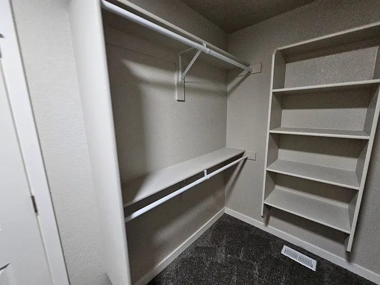 6937 Gayle Lyn Ln — Photo 22