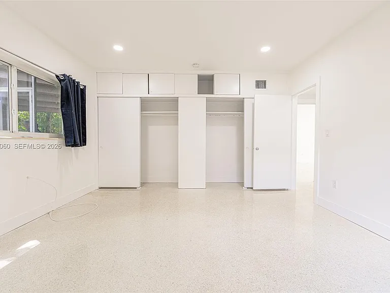 580 University Dr #2 — Photo 15