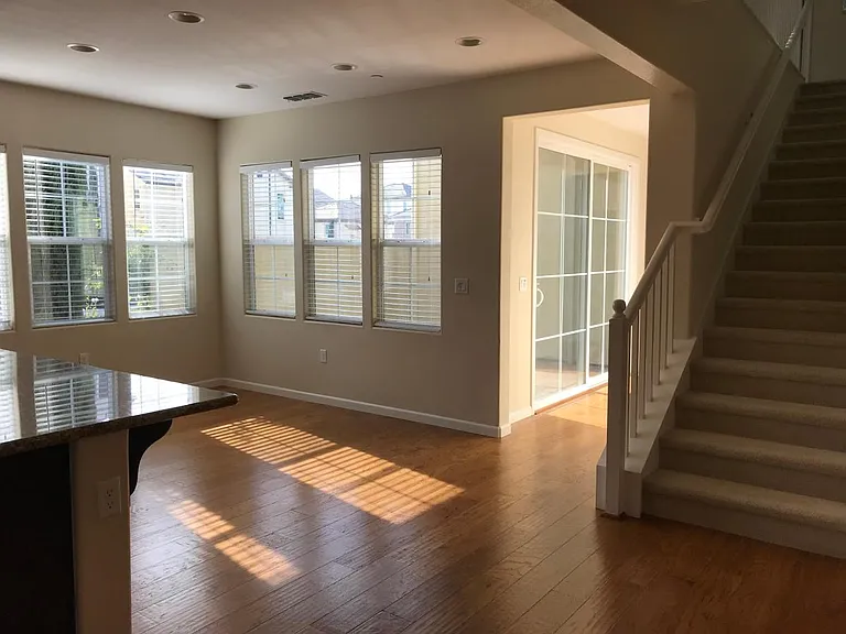 3354 Vittoria Loop — Photo 3